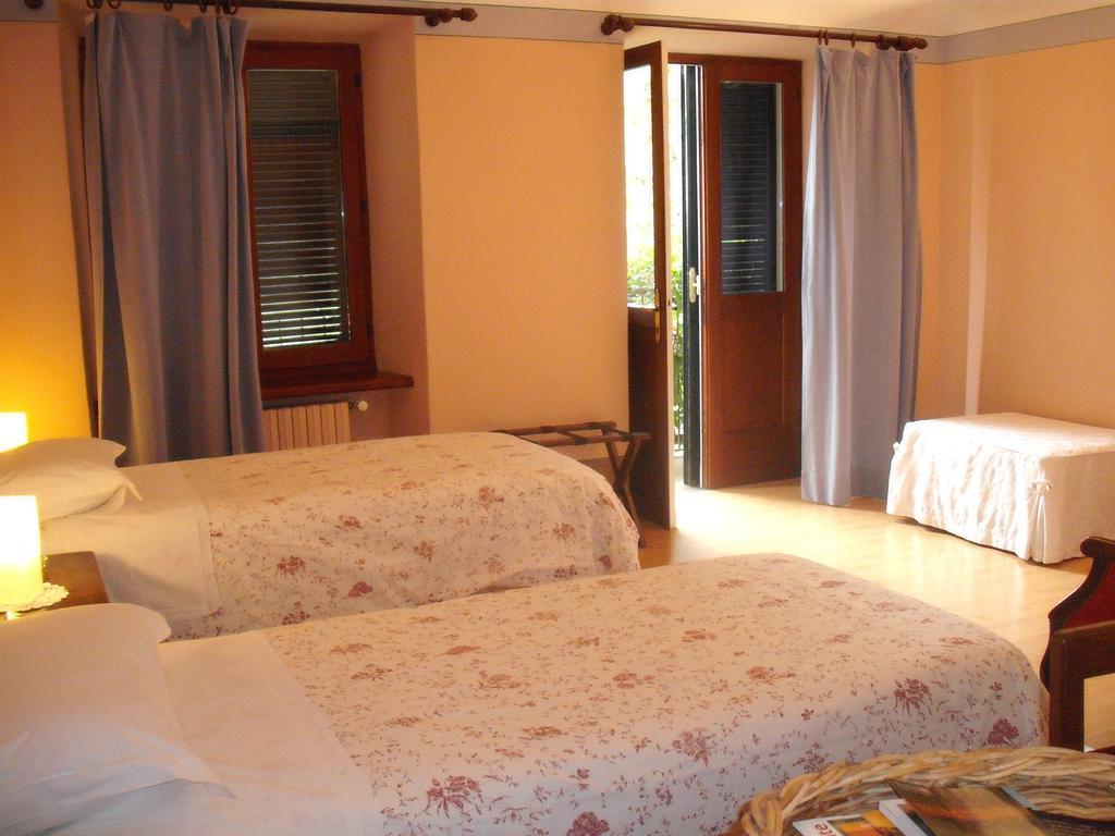 Il Glicine Bed & Breakfast Zimone Exterior foto